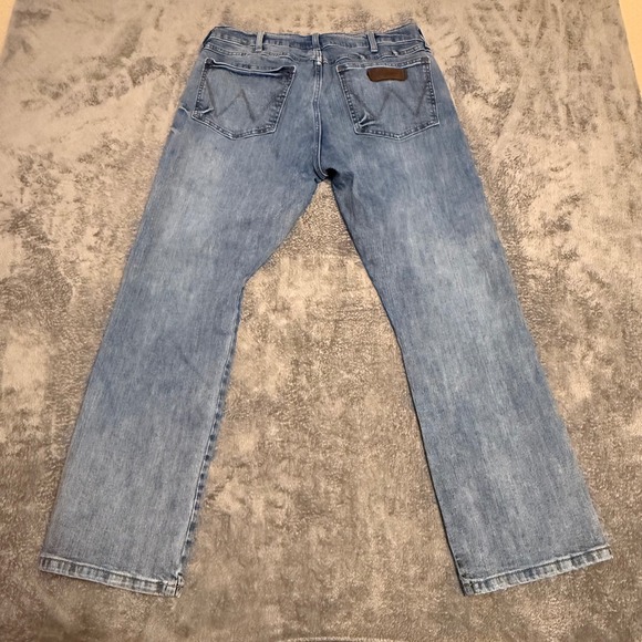 Wrangler Retro Slim Boot Cut Jeans Mens Blue Denim Size 34x(29) - Picture 2 of 8